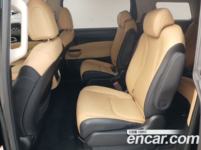 Kia Carnival 4세대 Prestige, 2022 10