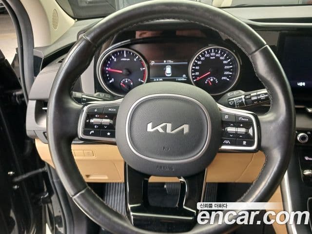 Kia Carnival 4세대 Prestige, 2022 12