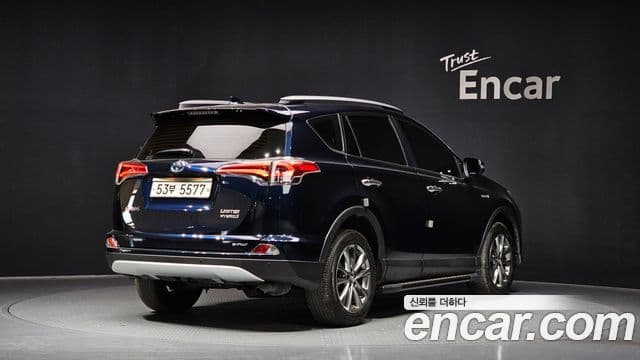 Toyota RAV4 4세대, 2018 2