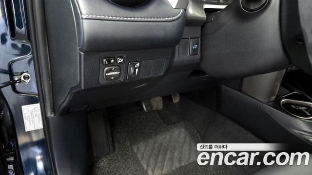 Toyota RAV4 4세대, 2018 18