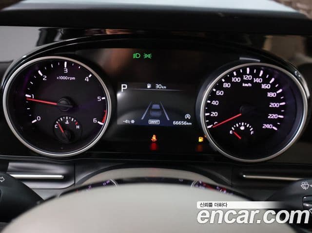 Kia Carnival 4세대 Noblesse, 2021 11