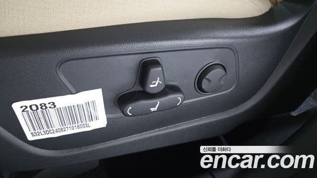 KG모빌리티(SsangYong) Actyon 2세대 S9, 2025 18