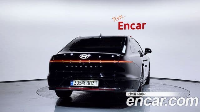 Hyundai Grandeur (GN7) Calligraphy, 2024 4