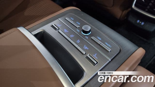 Hyundai Grandeur (GN7) Calligraphy, 2024 19