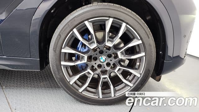 BMW X6 (G06) xDrive40i M Sport, 2025 все фото