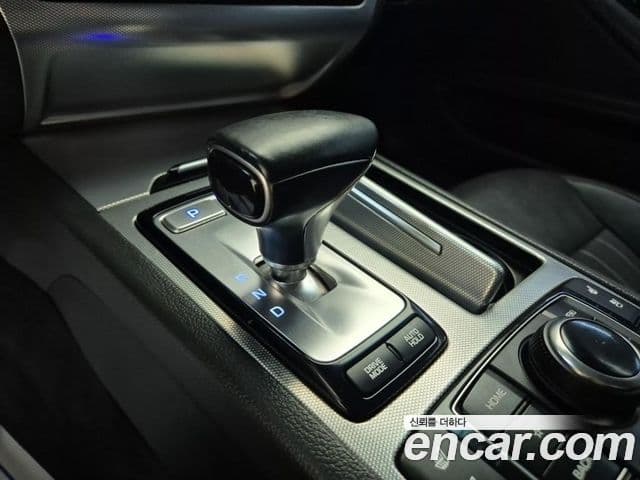 Genesis G80 Premium Luxury, 2020 8