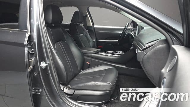 Hyundai Sonata (DN8) Premium Family, 2021 11