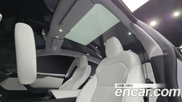 Tesla модель Y Long Range AWD, 2025 19