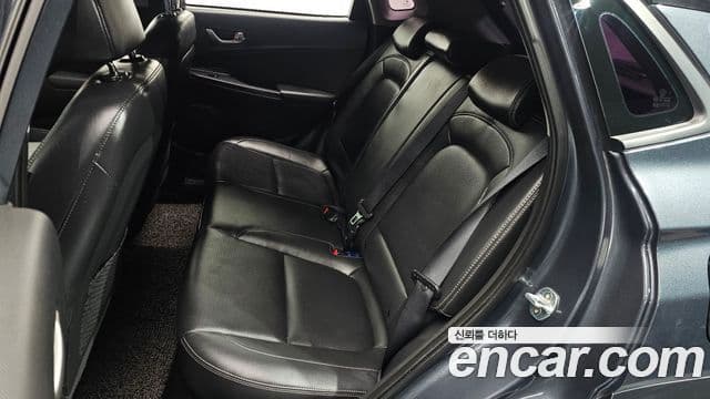 Hyundai Kona Modern Art, 2018 12