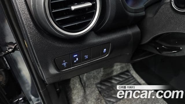 Hyundai Kona Modern Art, 2018 19