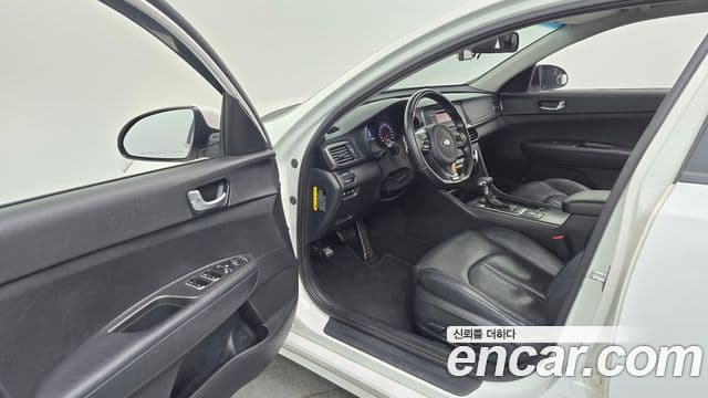 Kia K5 2세대 Prestige, 2016 10