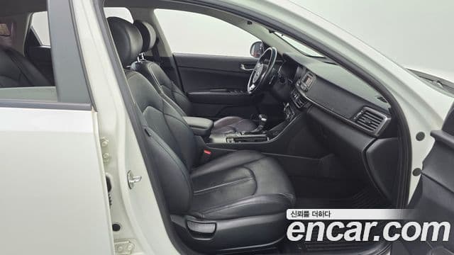 Kia K5 2세대 Prestige, 2016 11