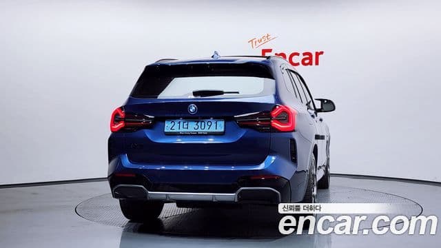 BMW iX3 M Sport, 2022 4