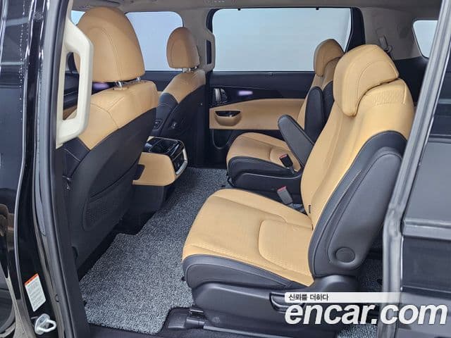 Kia Carnival 4세대 Signature, 2021 10