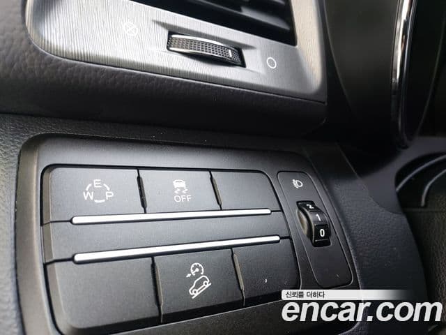 KG모빌리티(SsangYong) Tivoli Armor коробка передач Plus 2WD, 2019 16