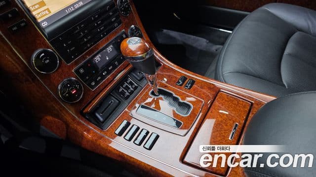 Maybach 62 1세대, 2004 9