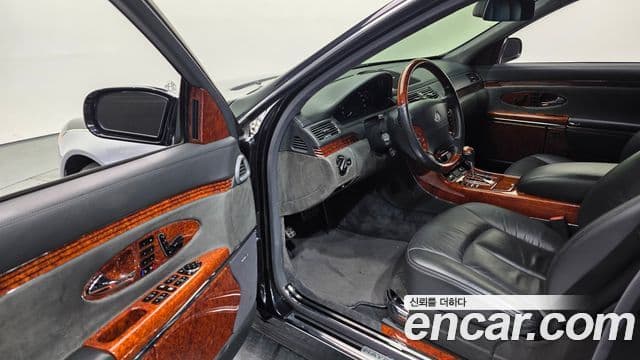 Maybach 62 1세대, 2004 11