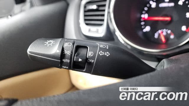 Kia All New Carnival Prestige High Roof, 2018 17