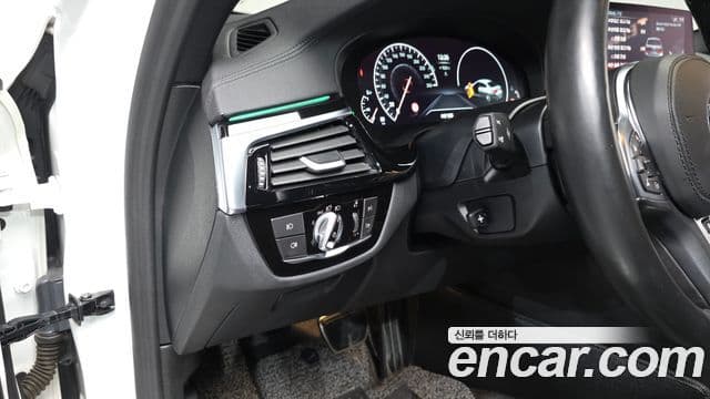 BMW 5시리즈 (G30) 530i M Sport Plus, 2019 13