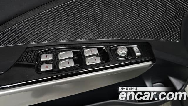 KG모빌리티(SsangYong) Tivoli VX 2WD, 2016 18