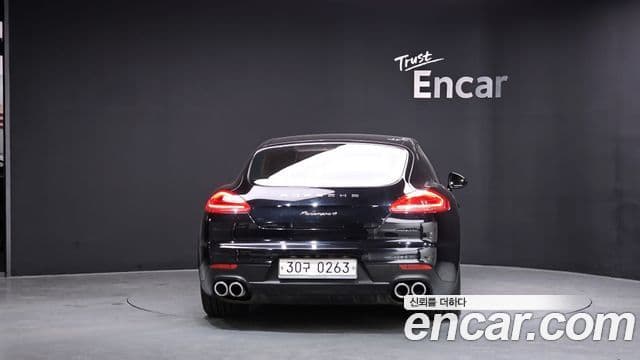 Porsche Panamera 970, 2016 4