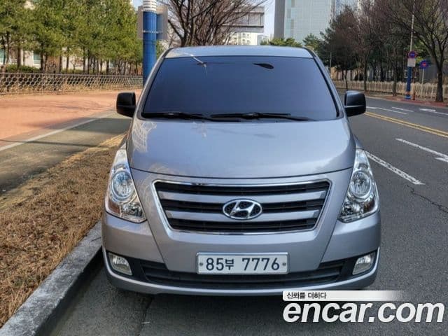 Hyundai Grand Starex Modern, 2017 1