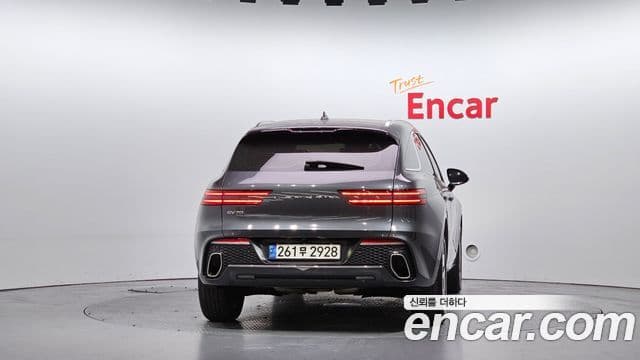 Genesis GV70, 2021 4