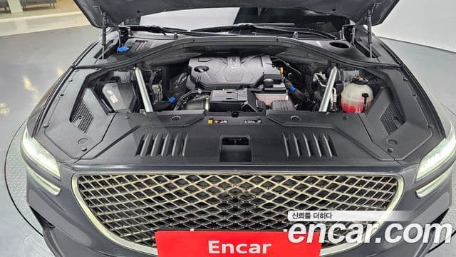 Genesis GV70, 2021 6