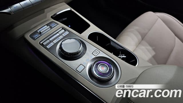 Genesis GV70, 2021 9