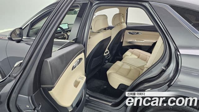 Genesis GV70, 2021 12