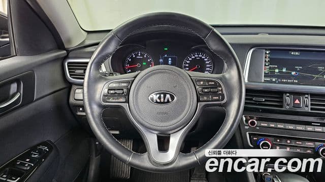 Kia K5 2세대 Noblesse, 2016 13