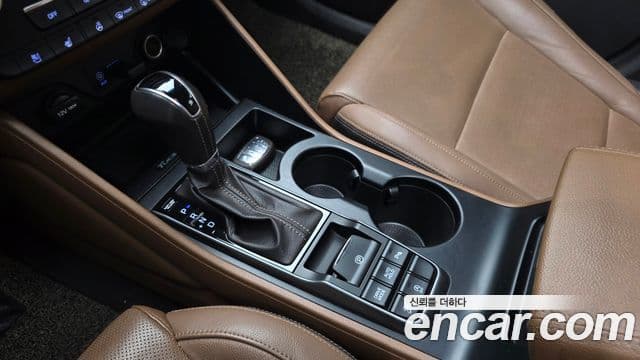 Hyundai All New Tucson Premium, 2017 9