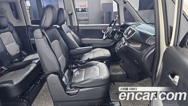 Kia The / новый New Ray Signature, 2021 10