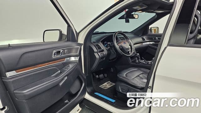Ford Explorer 5세대, 2019 11