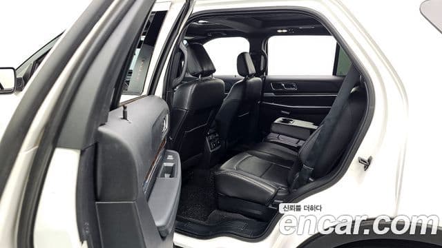Ford Explorer 5세대, 2019 12