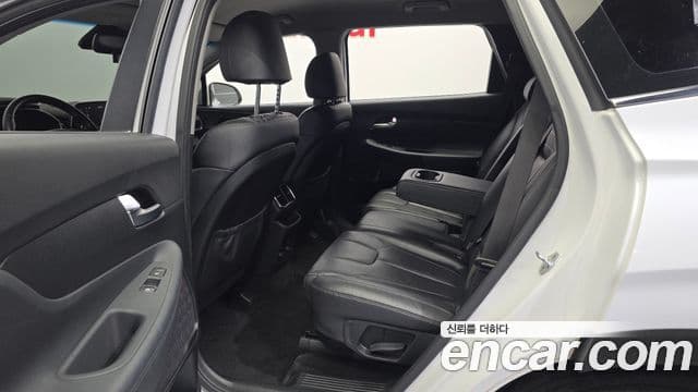 Hyundai Santa Fe TM Premium, 2019 11