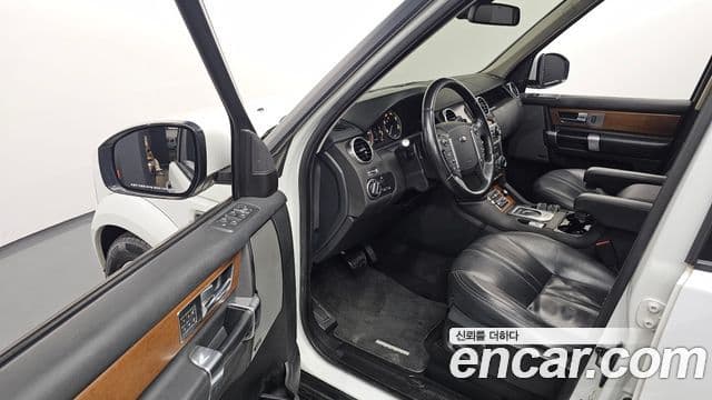 Land Rover Discovery 4 3.0 SDV6 SE, 2016 10