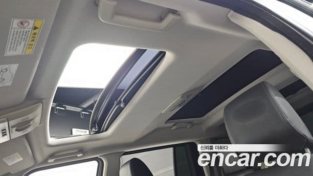 Land Rover Discovery 4 3.0 SDV6 SE, 2016 19