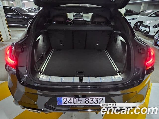 BMW X4 (G02) xDrive20i M Sport, 2025 все фото