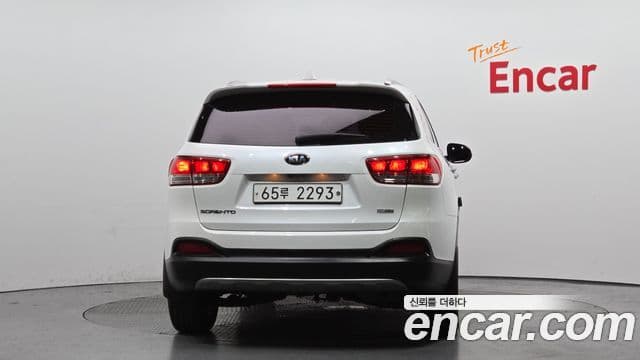 Kia All New Sorento Luxury, 2017 4