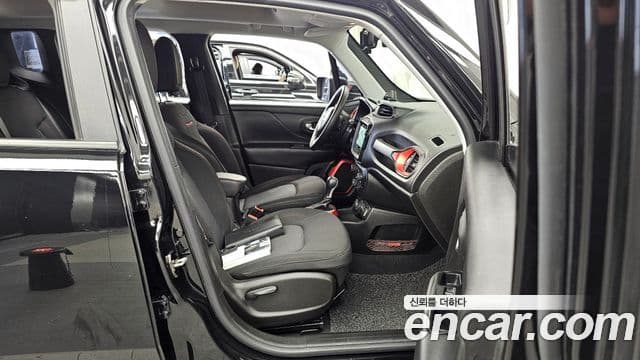 Jeep Renegade 2.0 дизель Trailhawk AWD, 2018 11