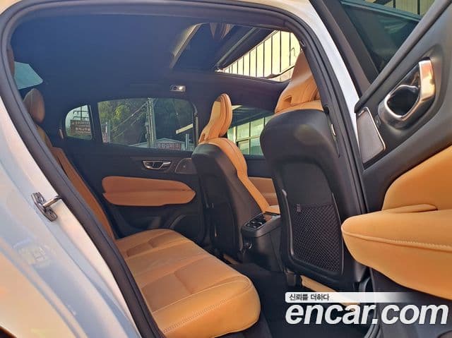 Volvo S60 3세대 T5 Inscription, 2020 7