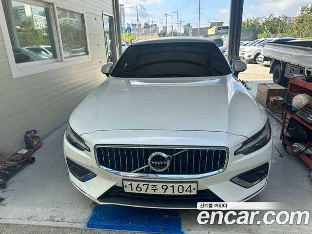 Volvo S60 3세대 T5 Inscription, 2020 8