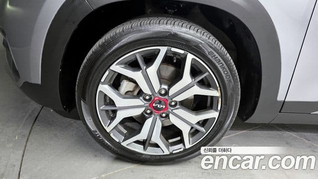 Kia Seltos Signature, 2023 все фото