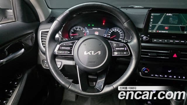 Kia Seltos Signature, 2023 13