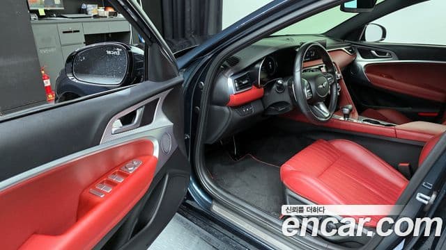 Genesis The / новый New G70, 2023 10