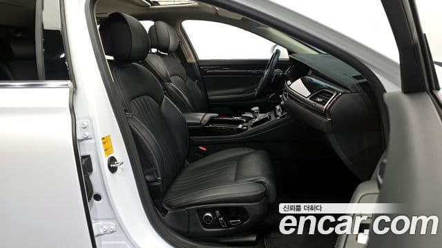 Genesis G90 Premium Luxury, 2021 11