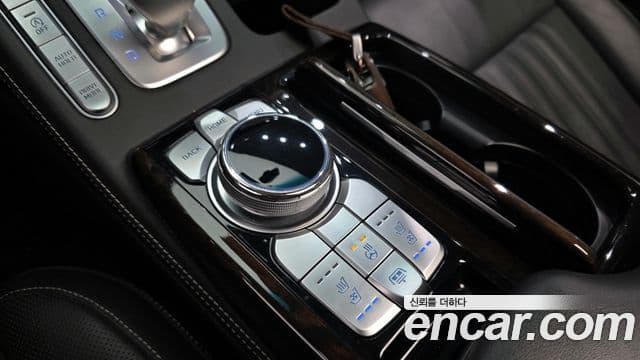 Genesis G90 Premium Luxury, 2021 16