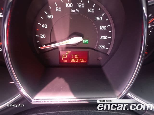 Kia All New Pride Luxury, 2014 9