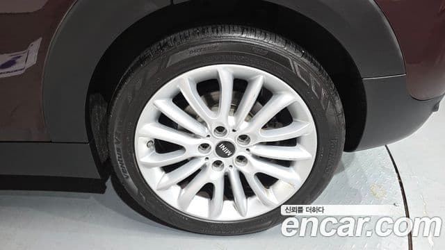 Mini Cooper 클럽맨 2세대, 2019 все фото